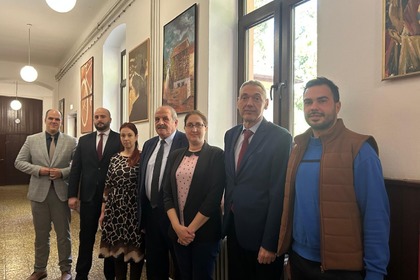 Посещение на посланик Петко Дойков в Бело Блато